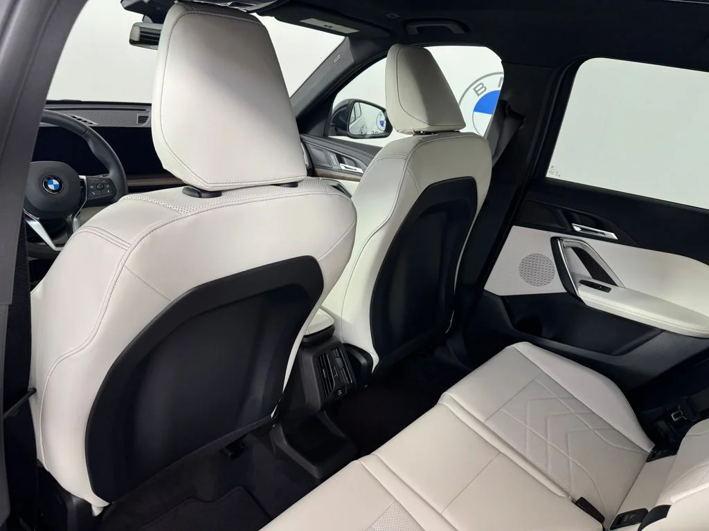 New 2026 Night Dusk Blue Metallic BMW xDrive28i image 14