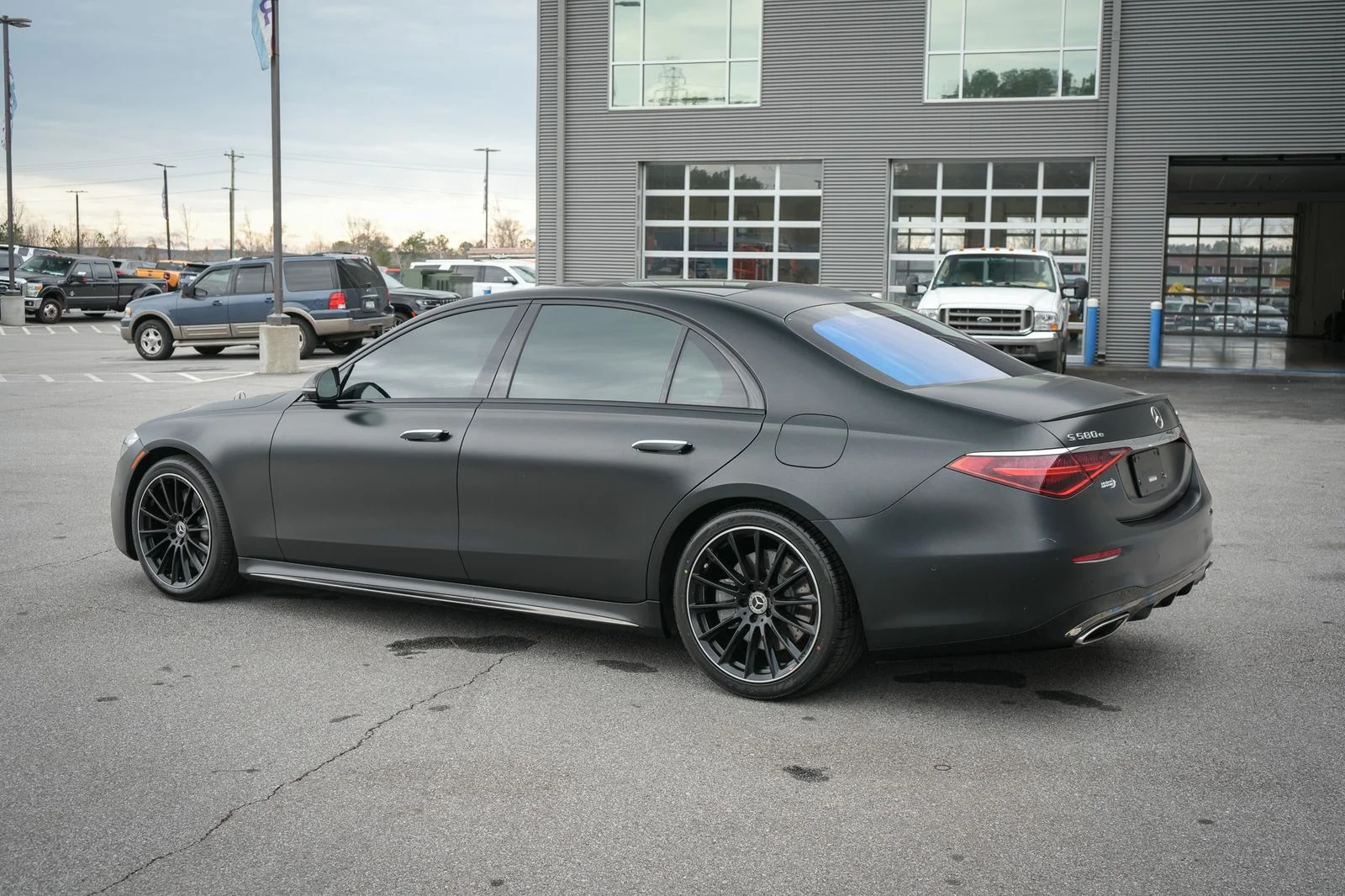 Used 2023 Black Mercedes-Benz S 580e image 15