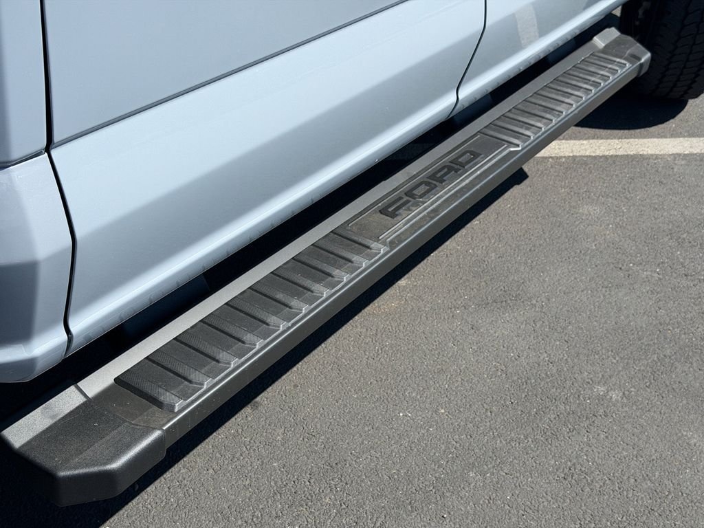 New 2026 Glacier Gray Metallic Tri-Coat Ford F-250® Lariat® image 8