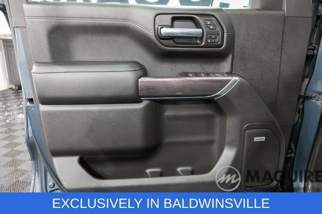 Used 2019 SHADOW GRAY METALLIC Chevrolet LTZ image 16