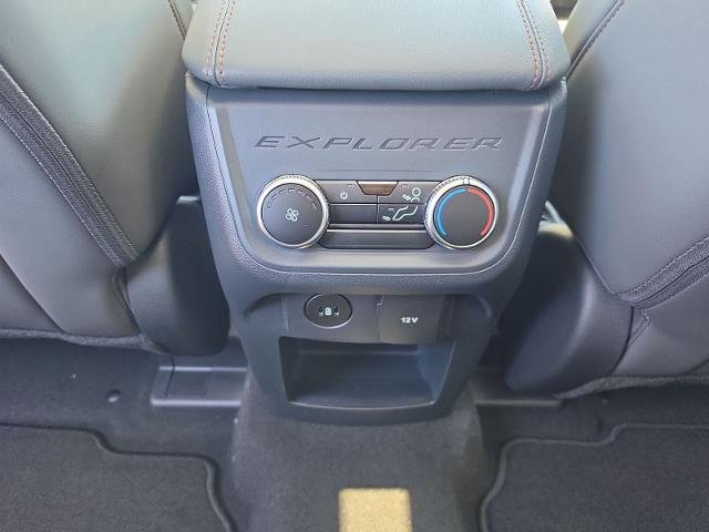 New 2026 Agate Black Metallic Ford Active image 37