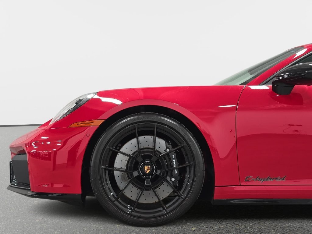 Used 2025  Porsche Carrera GTS Cabriolet image 10