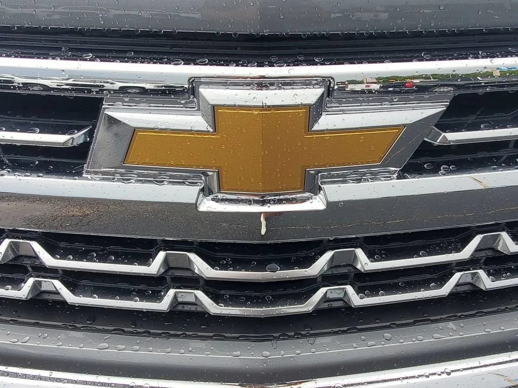 New 2026 Sterling Gray Metallic Chevrolet LTZ image 38