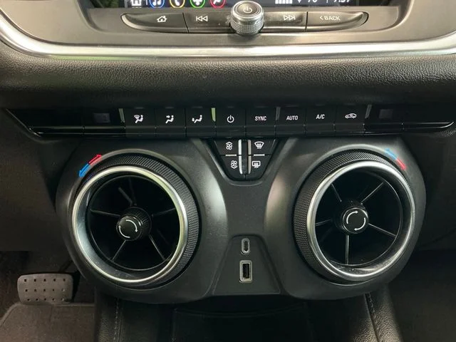 Used 2022 Blue Chevrolet LT image 22