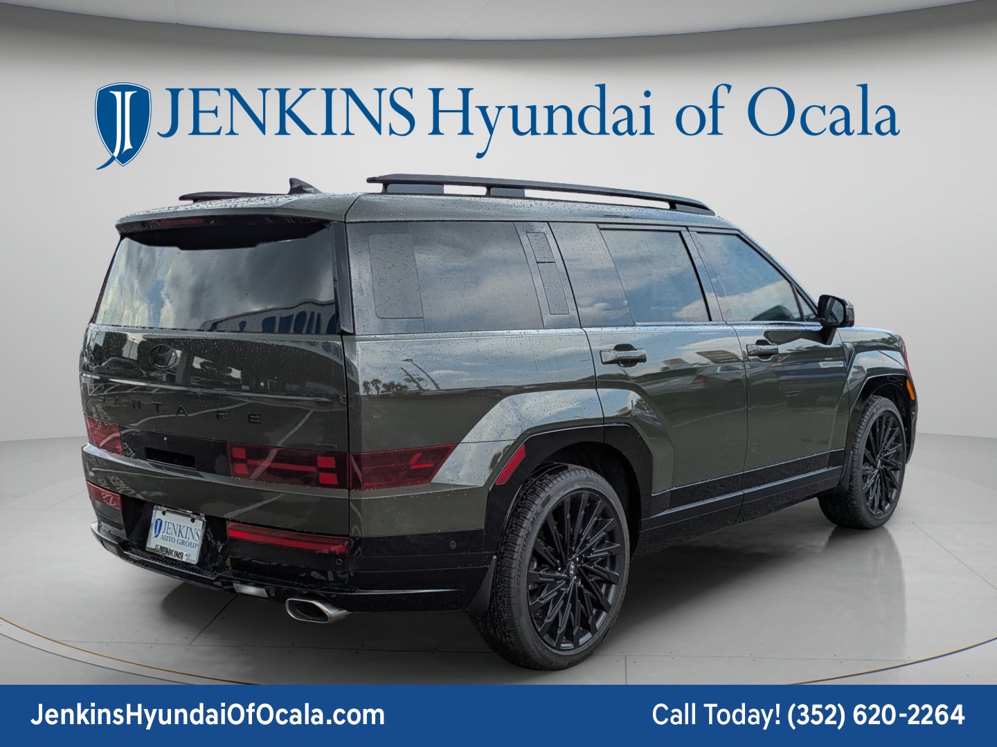 Used 2024 Rockwood Green Hyundai Calligraphy image 3