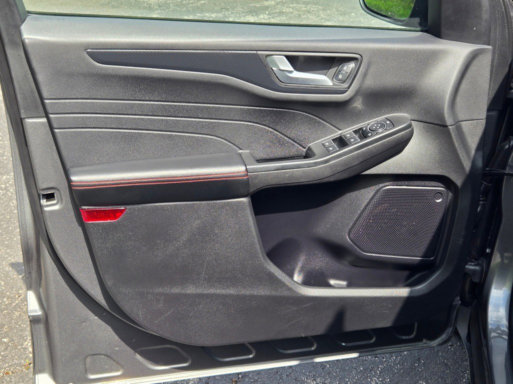 2025 Ford Escape ST-Line - Photo 20