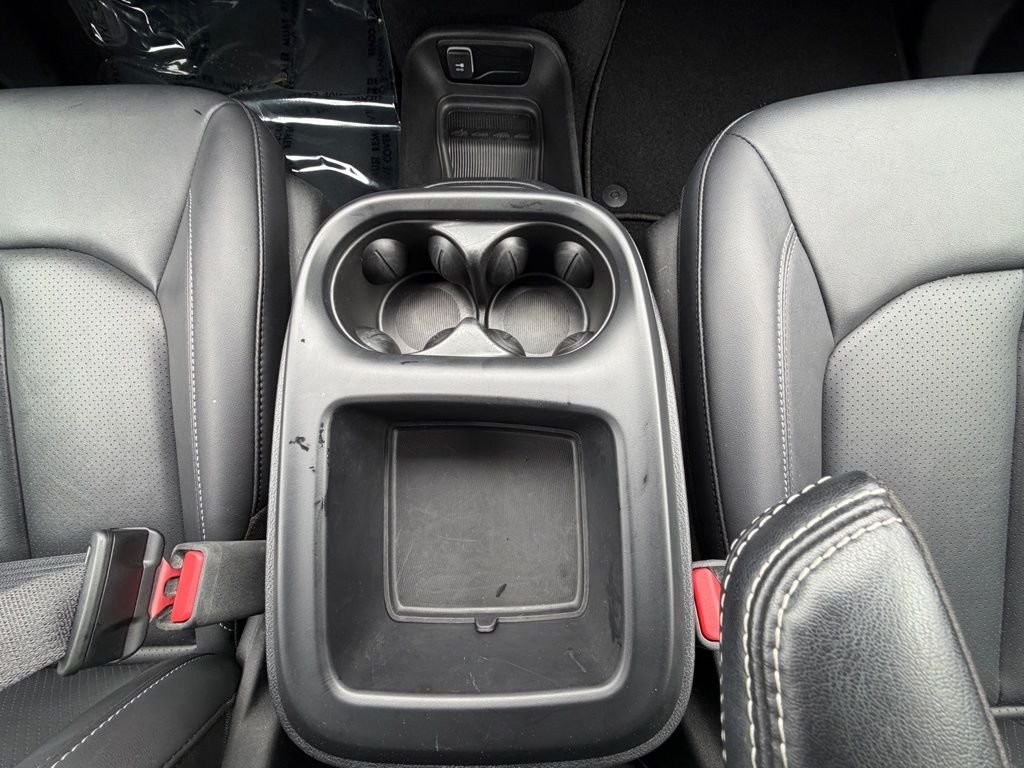 2025 Chrysler Pacifica Select - Photo 24