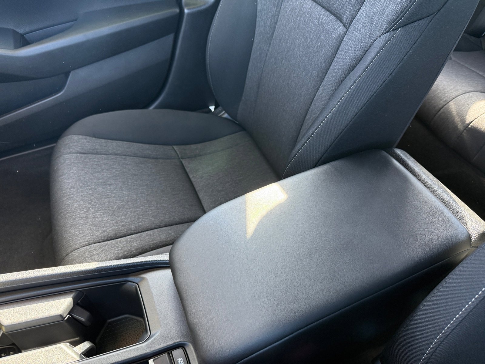Used 2025 Solar Silver Metallic Honda LX image 14