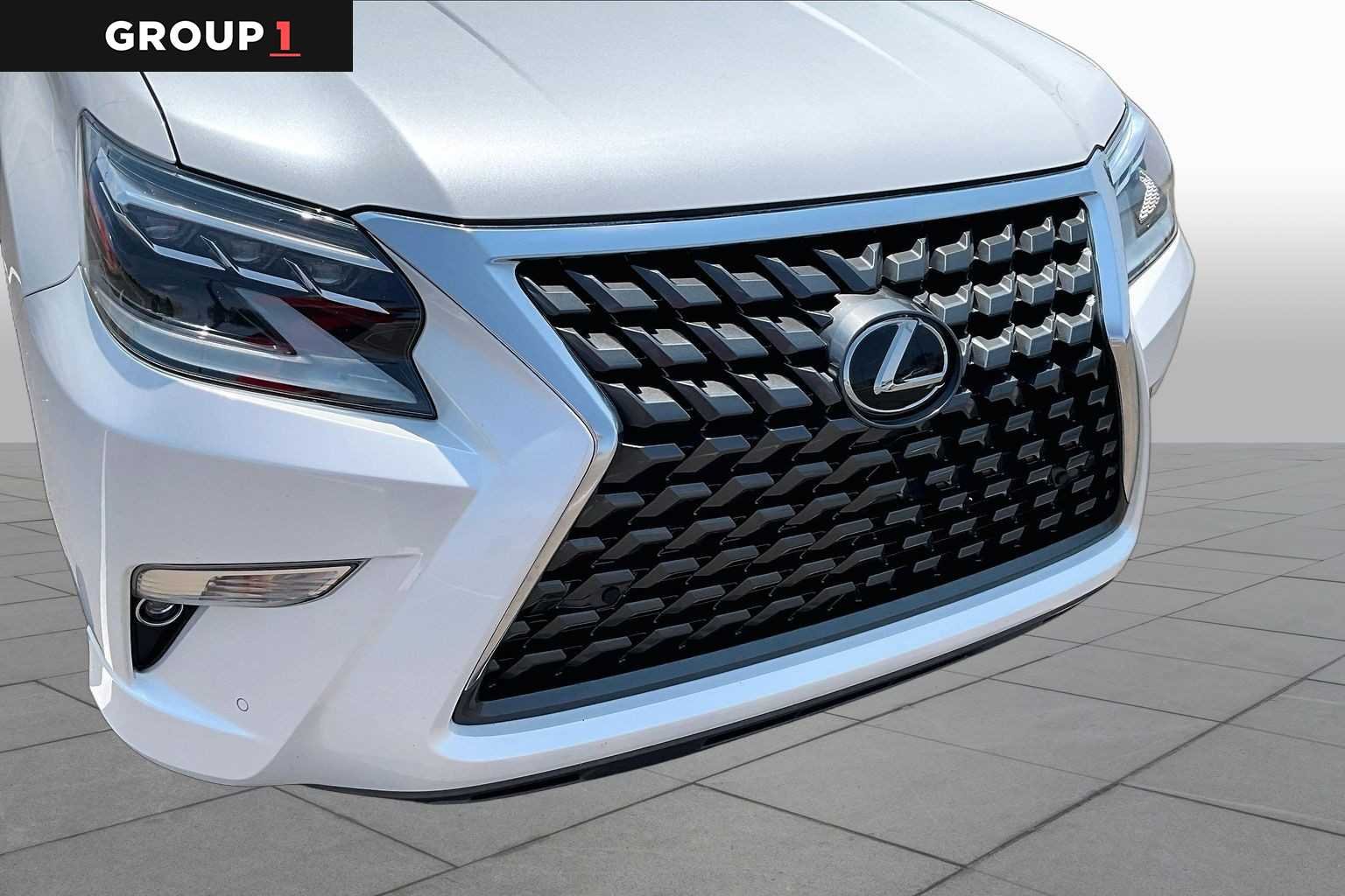 Used 2023 Eminent White Pearl Lexus Premium image 29