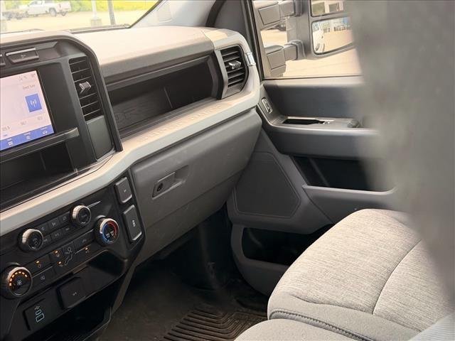 Used 2024 Oxford White FORD  image 13
