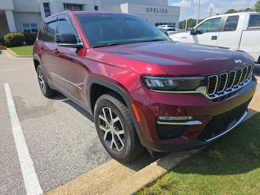 Used 2024 Red Jeep Limited image 10