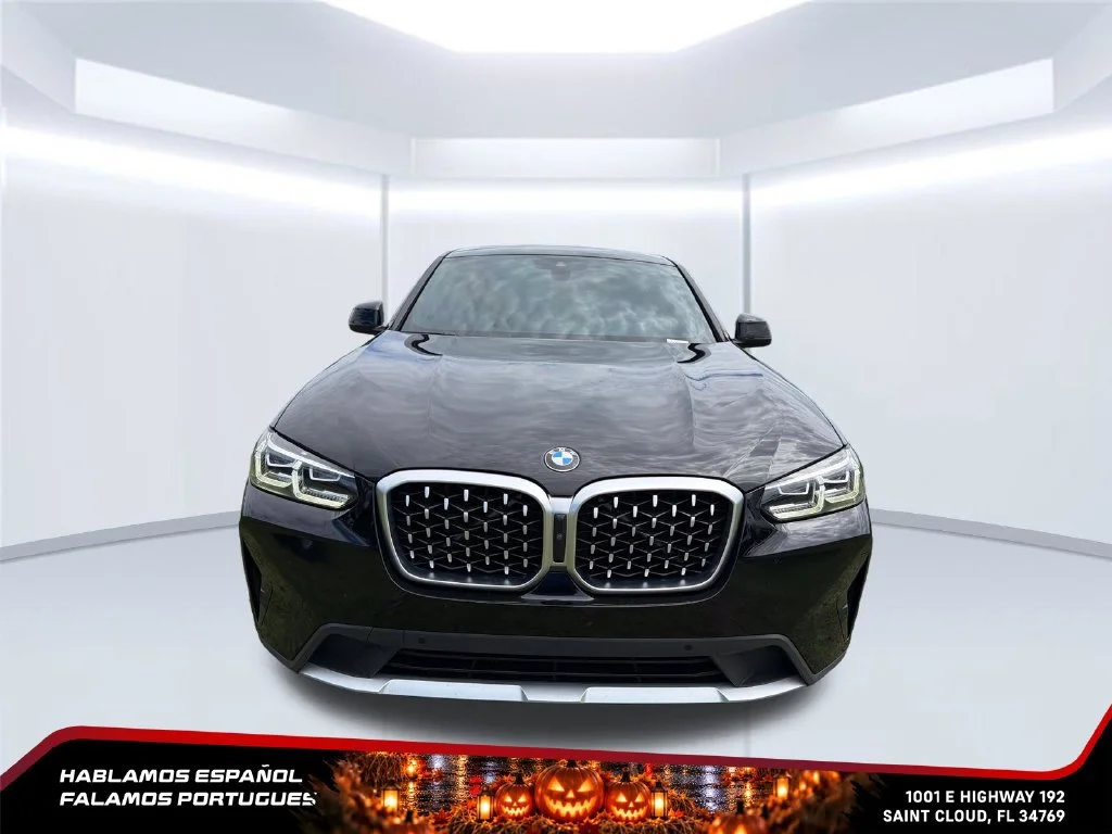 Used 2022 Black BMW xDrive30i image 8