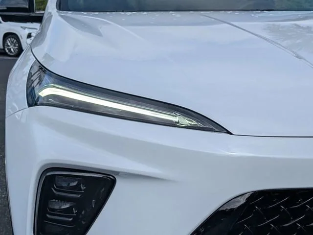 New 2026 Iridescent White Tricoat Buick Sport Touring image 9