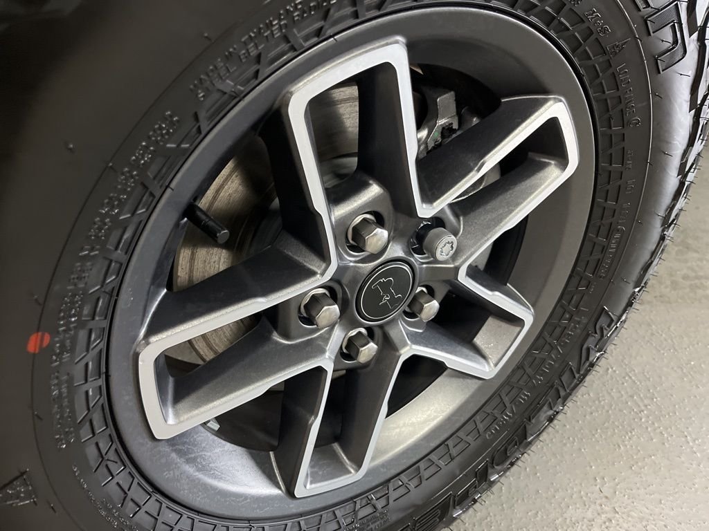New 2026 Reign Exterior Paint Jeep Mojave X image 19