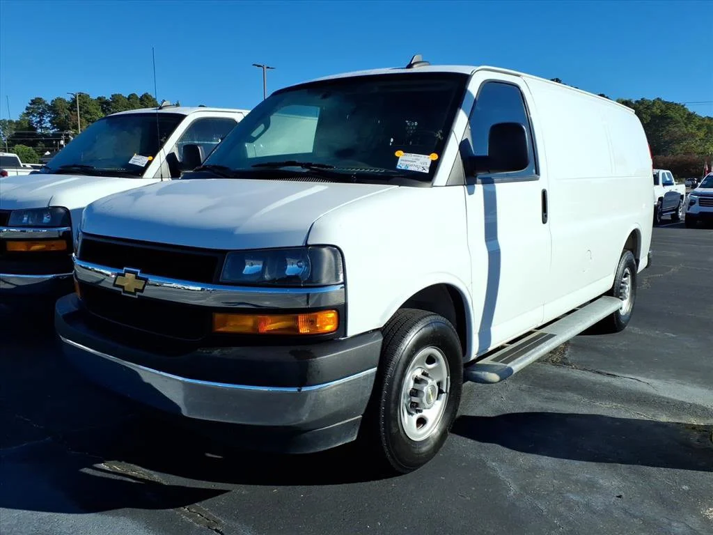 2025 Chevrolet Express Cargo
