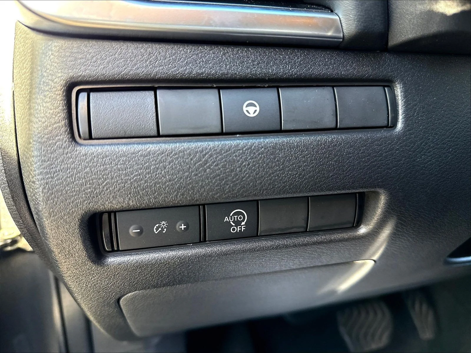 Certified Used 2023 Gun Metallic Nissan SV image 40
