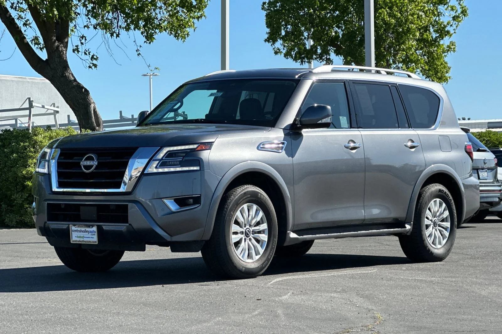 Certified Used 2024 Gun Metallic Nissan SV image 8