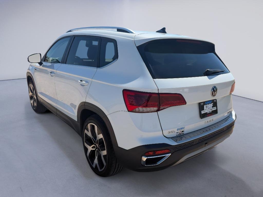 Used 2023 Pure White Volkswagen SEL image 7