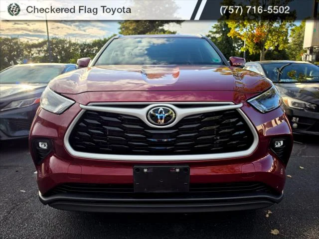 Certified Used 2026 RUBY FLARE PEARL Toyota  image 2