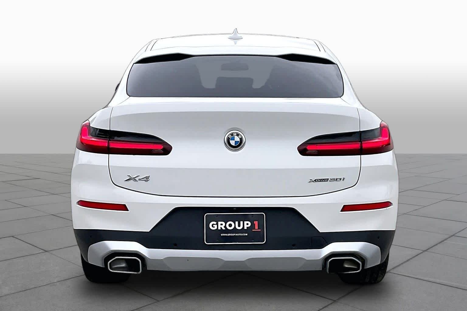 Pre-Owned 2023 BMW X4 XDrive30i