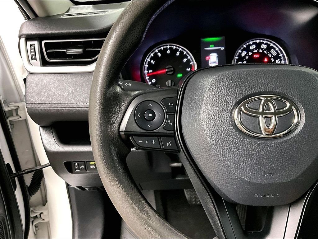Certified Used 2022 White Toyota LE image 22