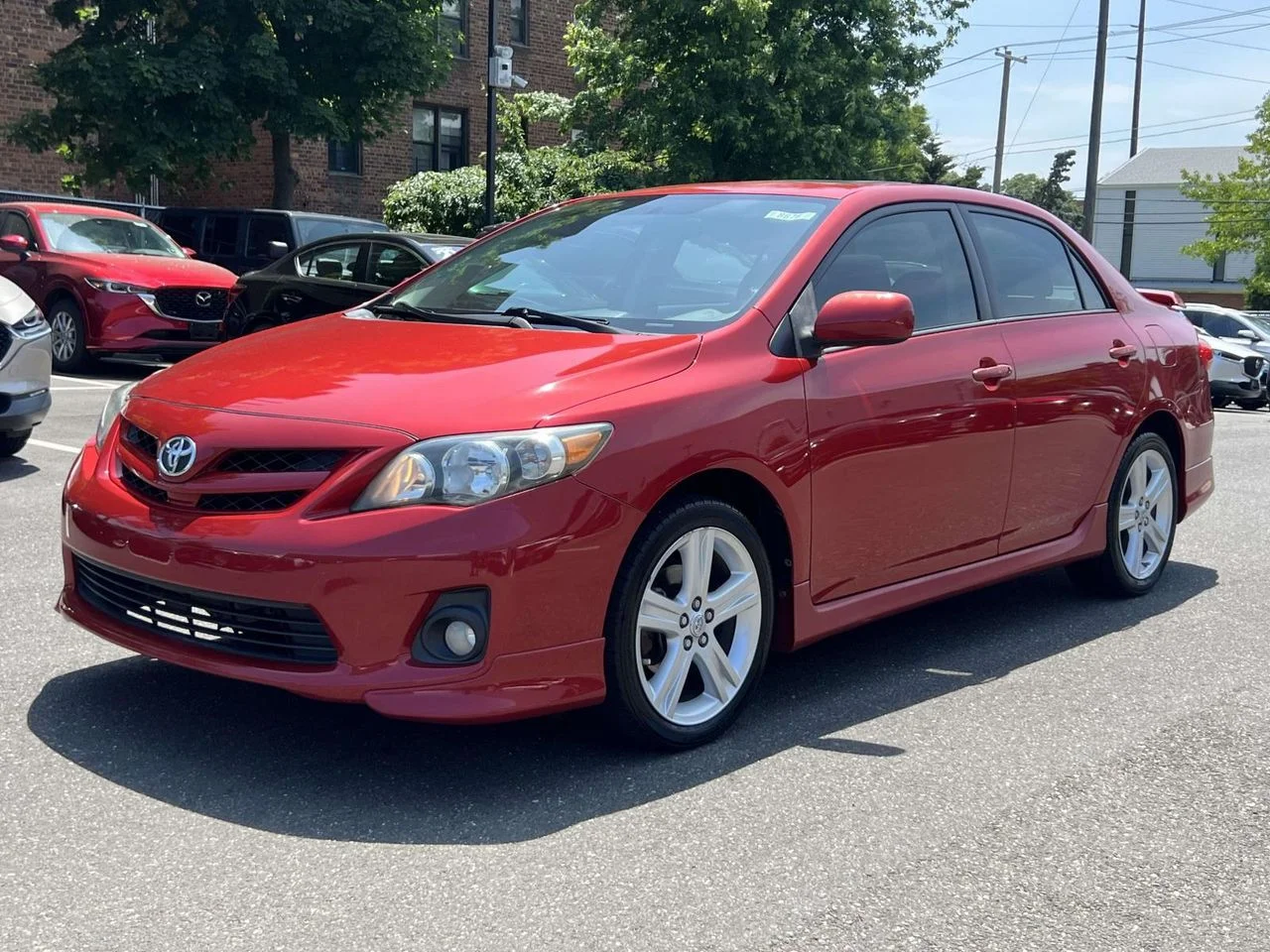 Used 2013 Toyota Corolla S with VIN 5YFBU4EE9DP188229 for sale in Huntington, NY