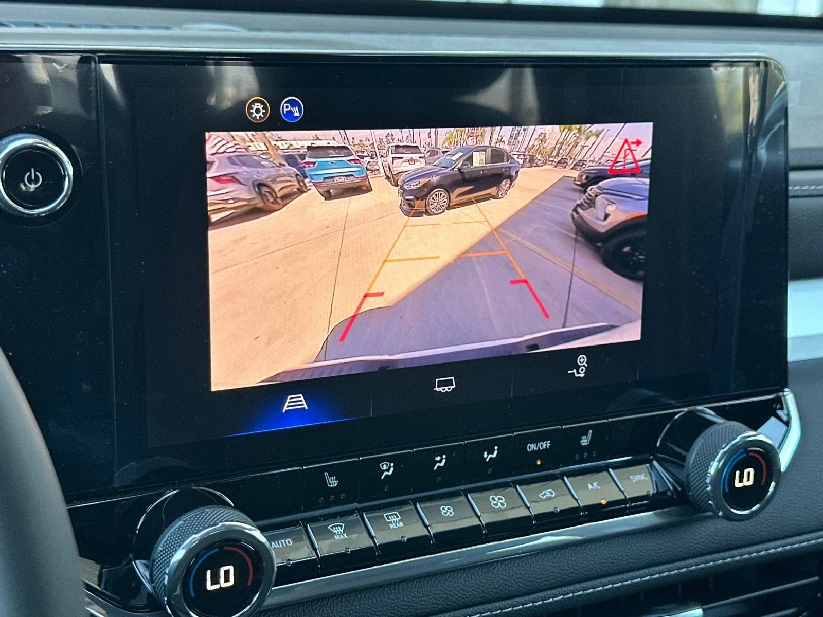 2026 Chevrolet Colorado LT - Photo 18