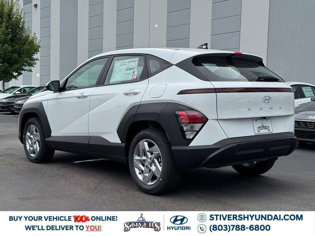 New 2027 White Hyundai SE FWD image 10