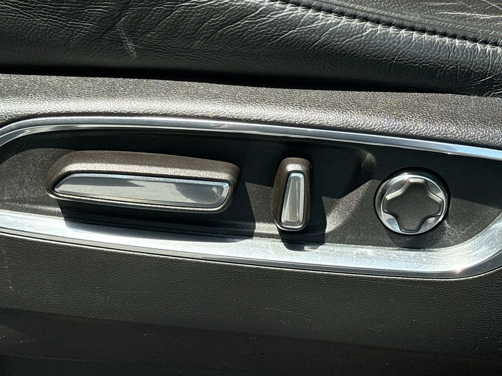 Used 2020  Acura 3.5L image 22