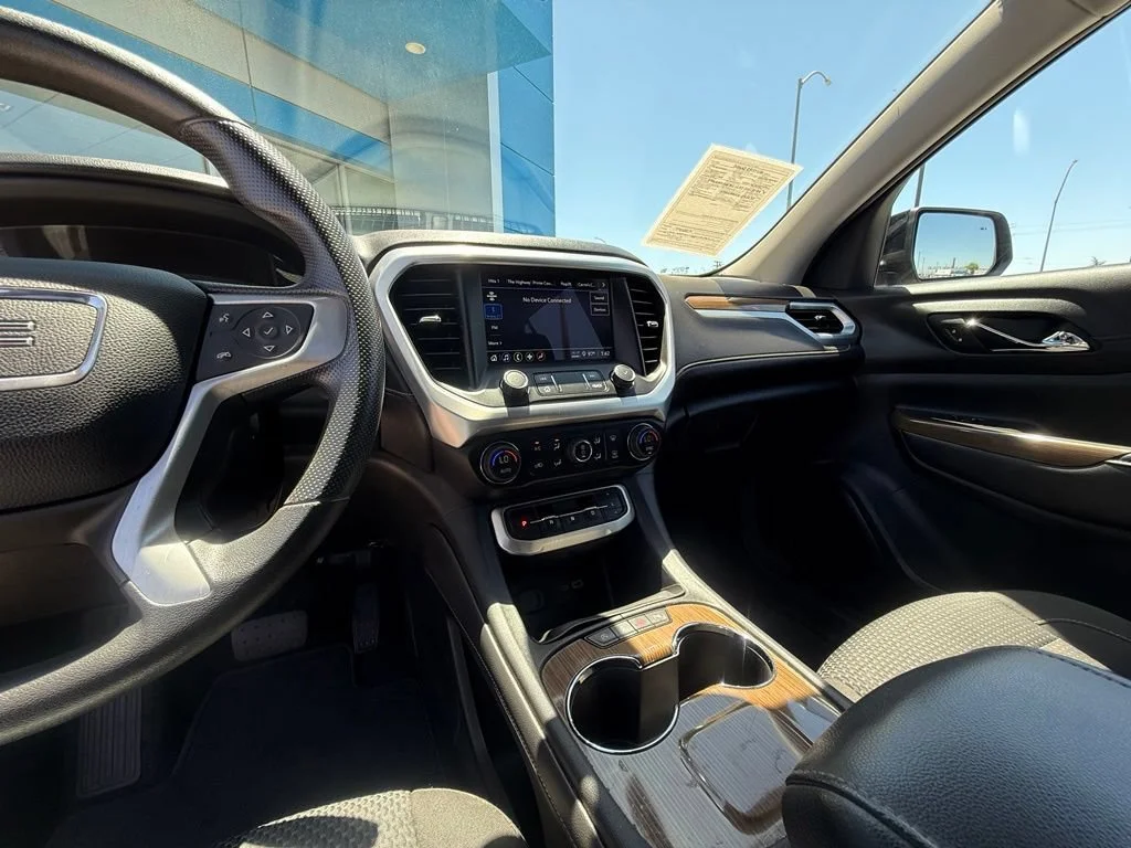 Used 2021 SATIN STEEL METALLIC GMC SLE image 22