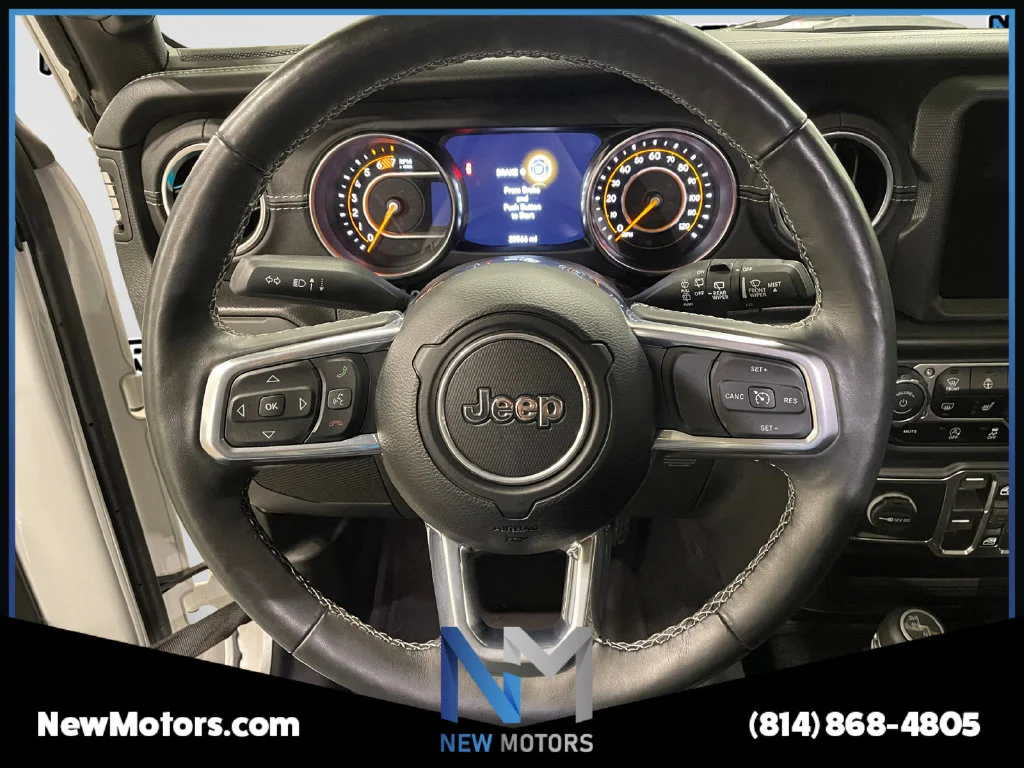Used 2023 Bright White Clearcoat Jeep Sahara image 12