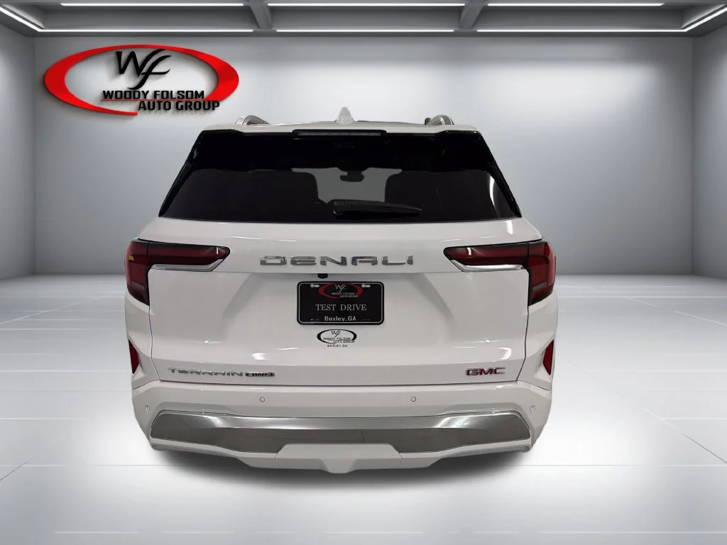 New 2027 Summit White GMC Denali image 7