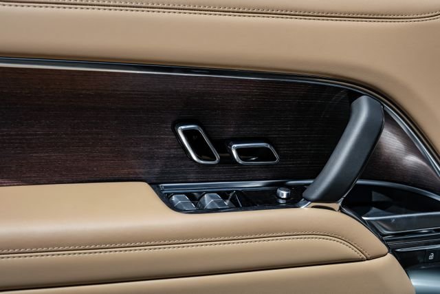 2026 Land Rover Range Rover SE - Photo 52