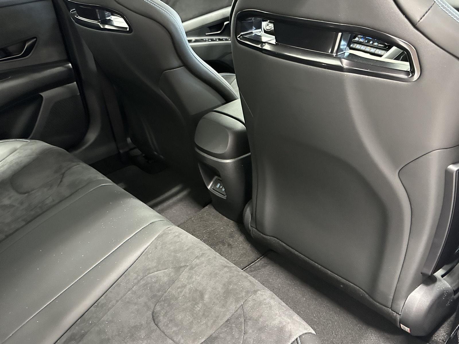 New 2026 Atlas White Hyundai Sedan image 42