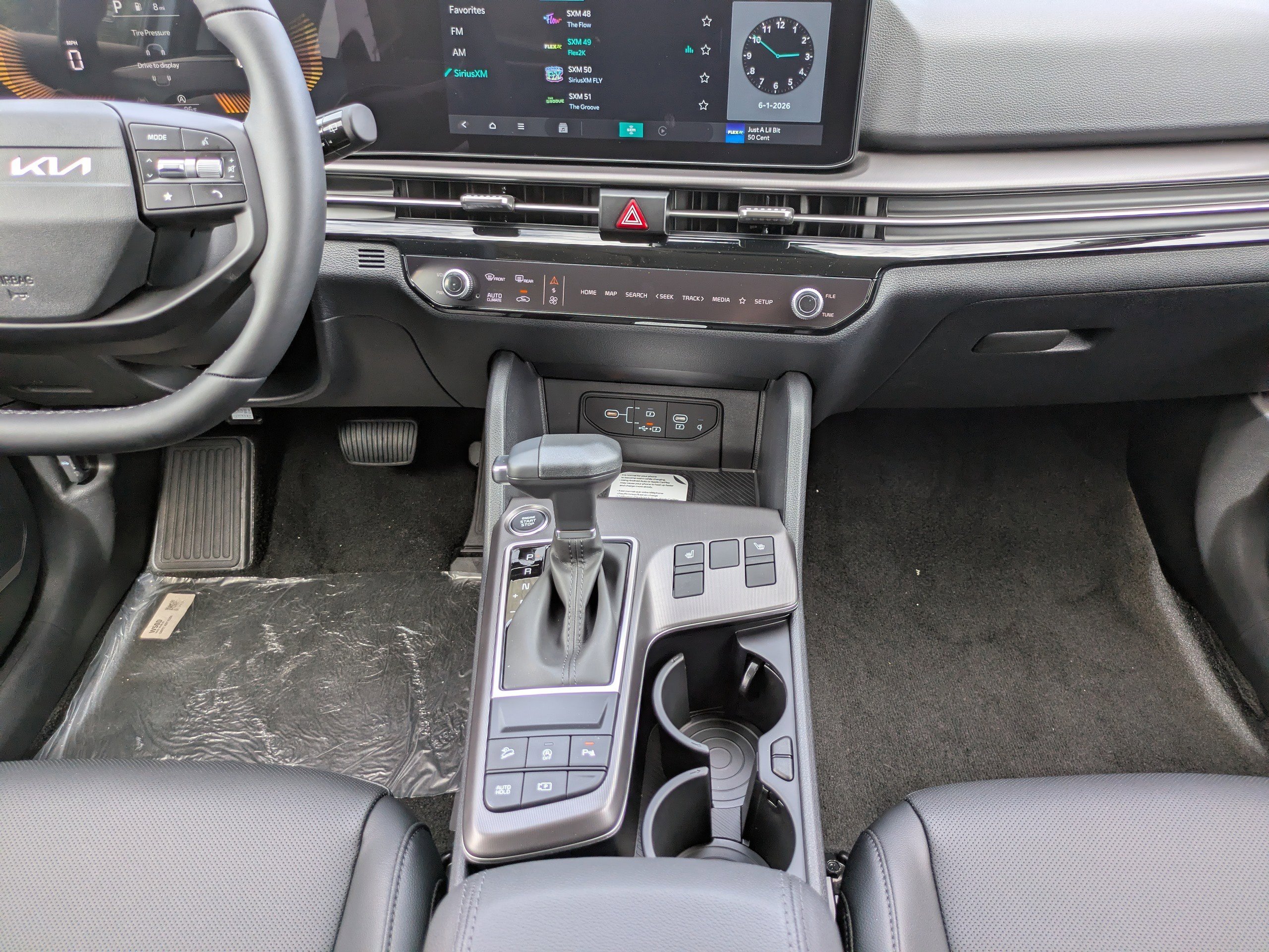 New 2026 Glacial White Pearl Kia EX image 22