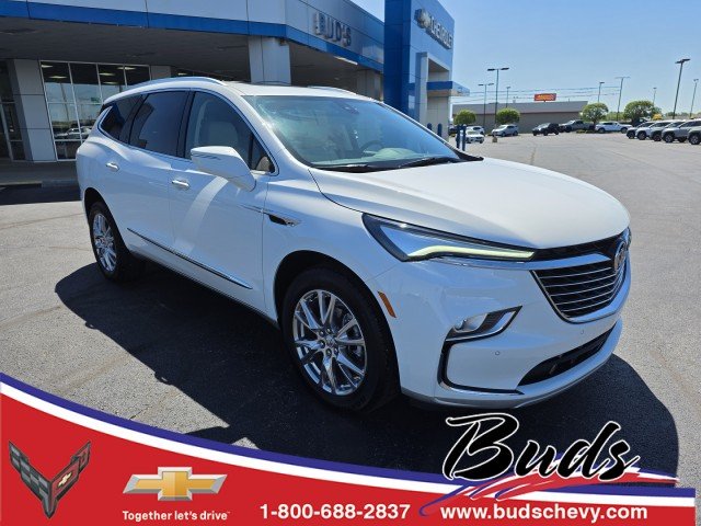2023 Buick Enclave Essence AWD's photo