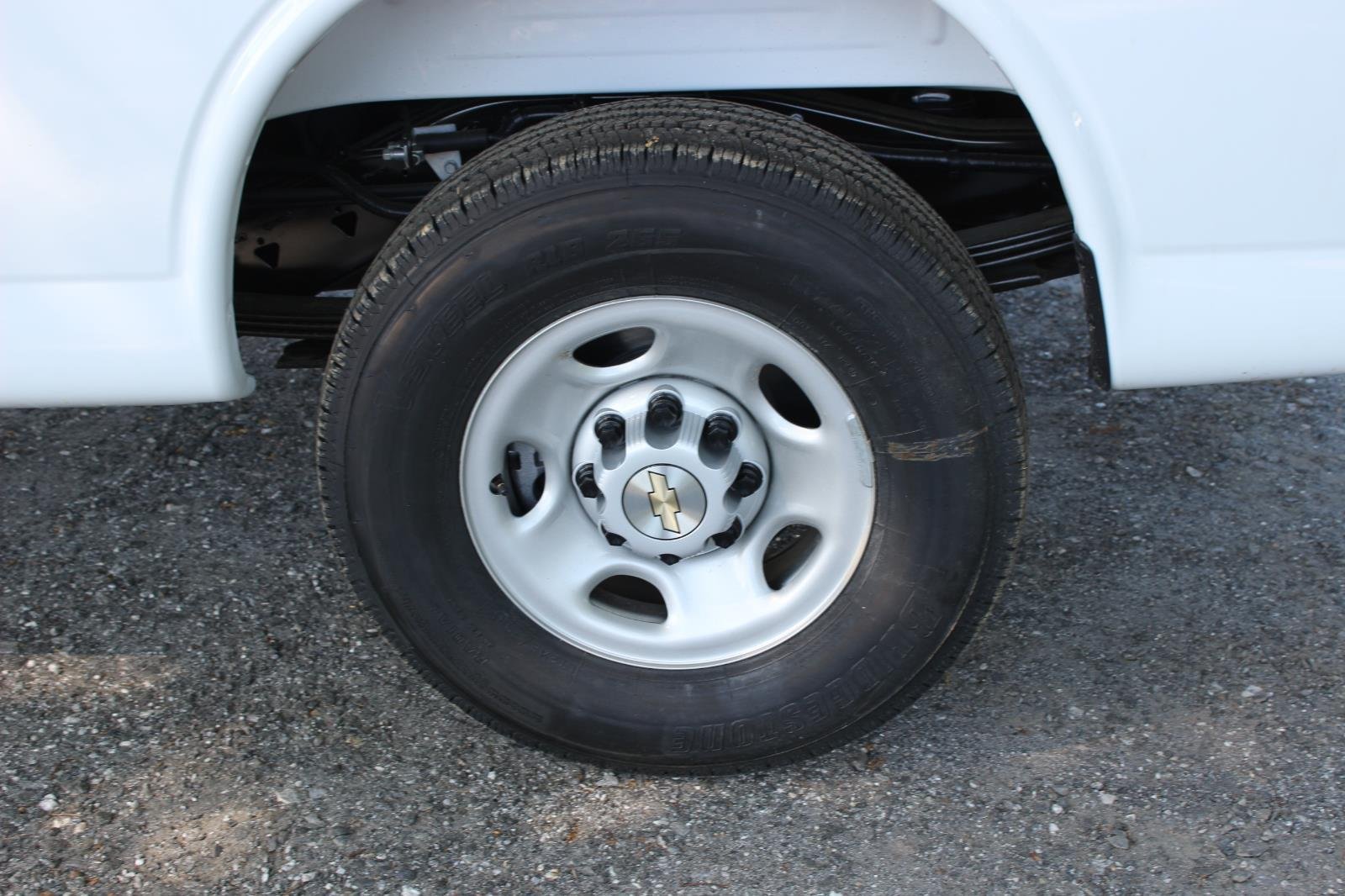 2026 Chevrolet Express Cargo Work Van - Photo 23