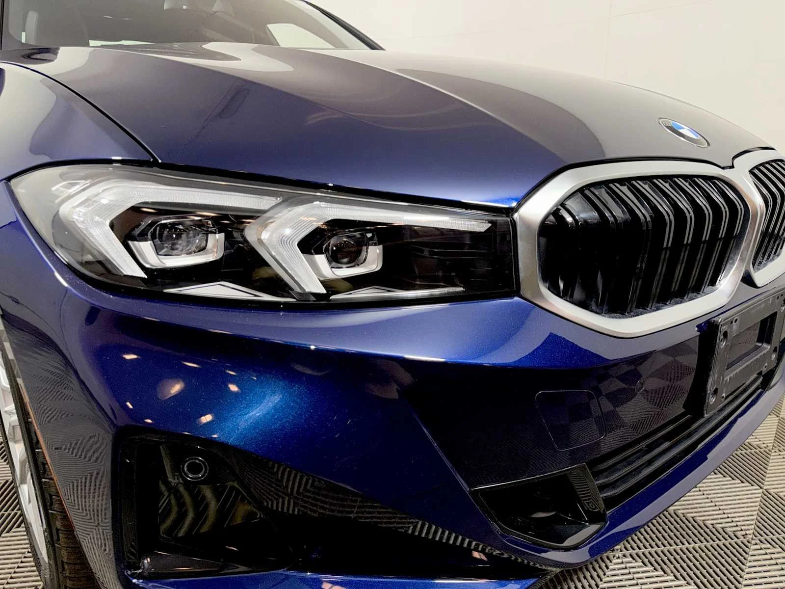 Used 2024 Tanzanite Blue II Metallic BMW 330i xDrive image 24