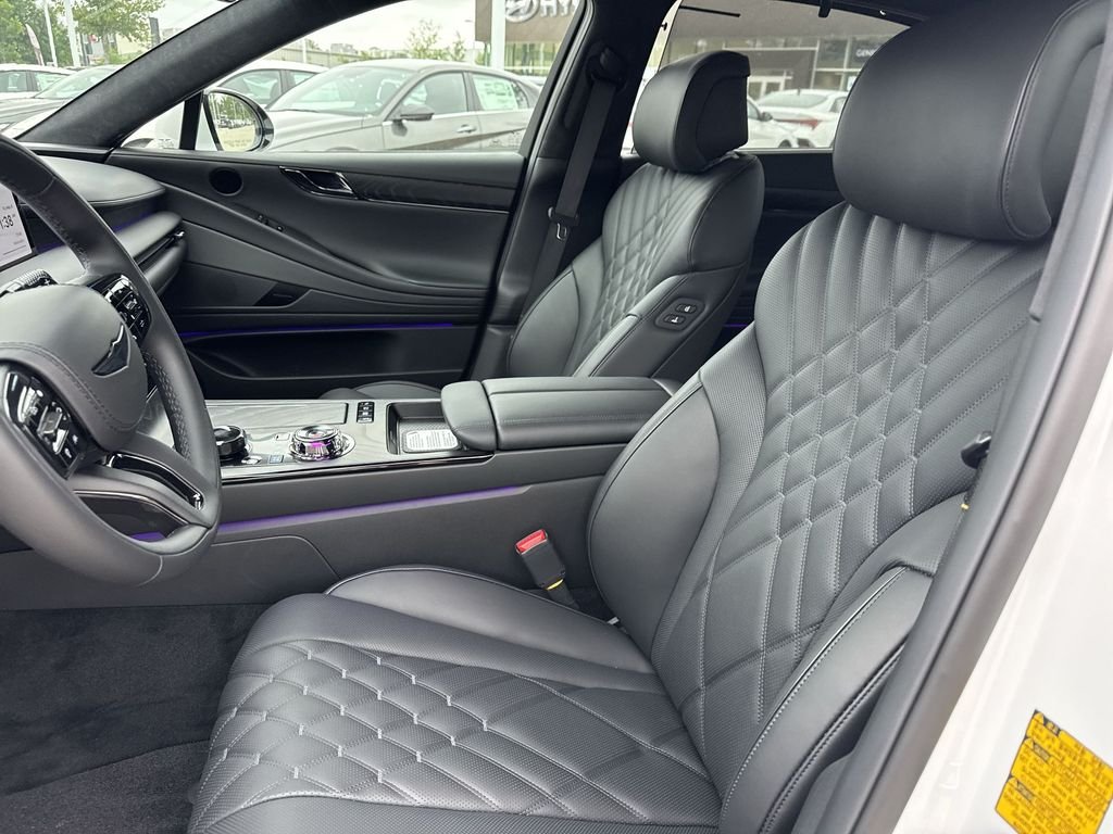New 2026 White Genesis 3.5T PRESTIGE BLACK image 13