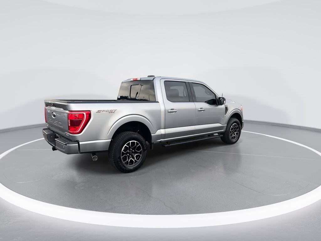 Used 2023 Silver Ford XLT image 8