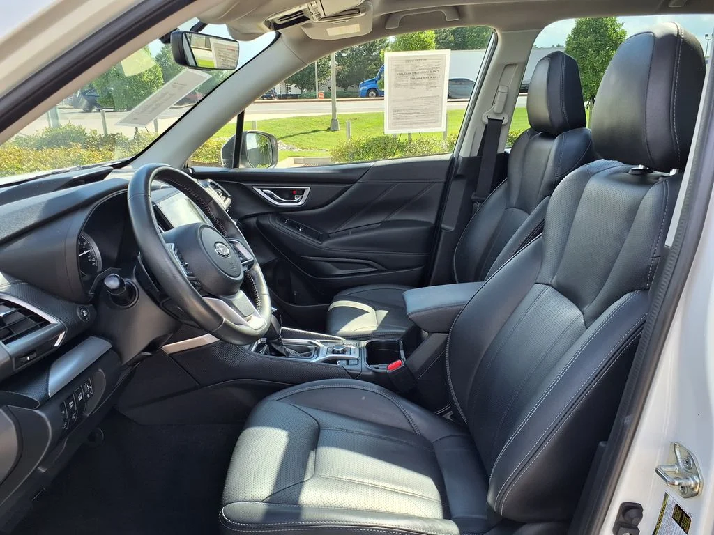 Used 2021 White Subaru Limited image 12