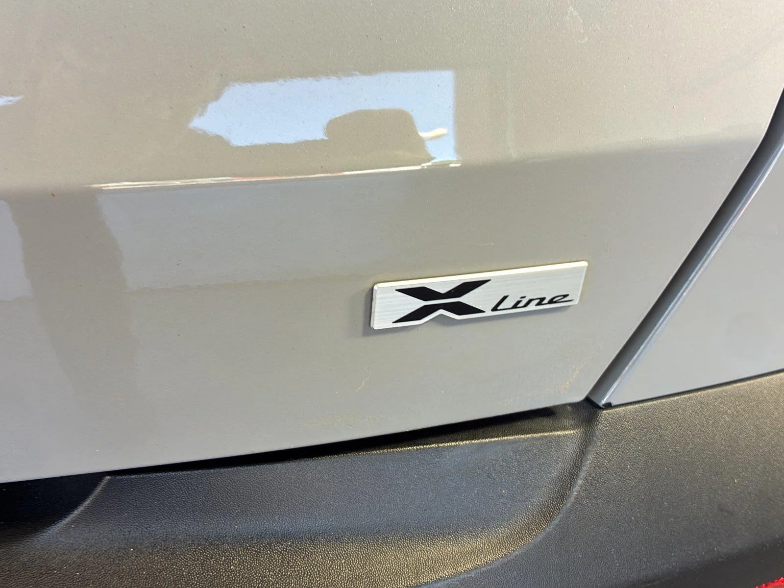 Used 2023 Wolf Gray Kia X-Line SX Prestige image 9
