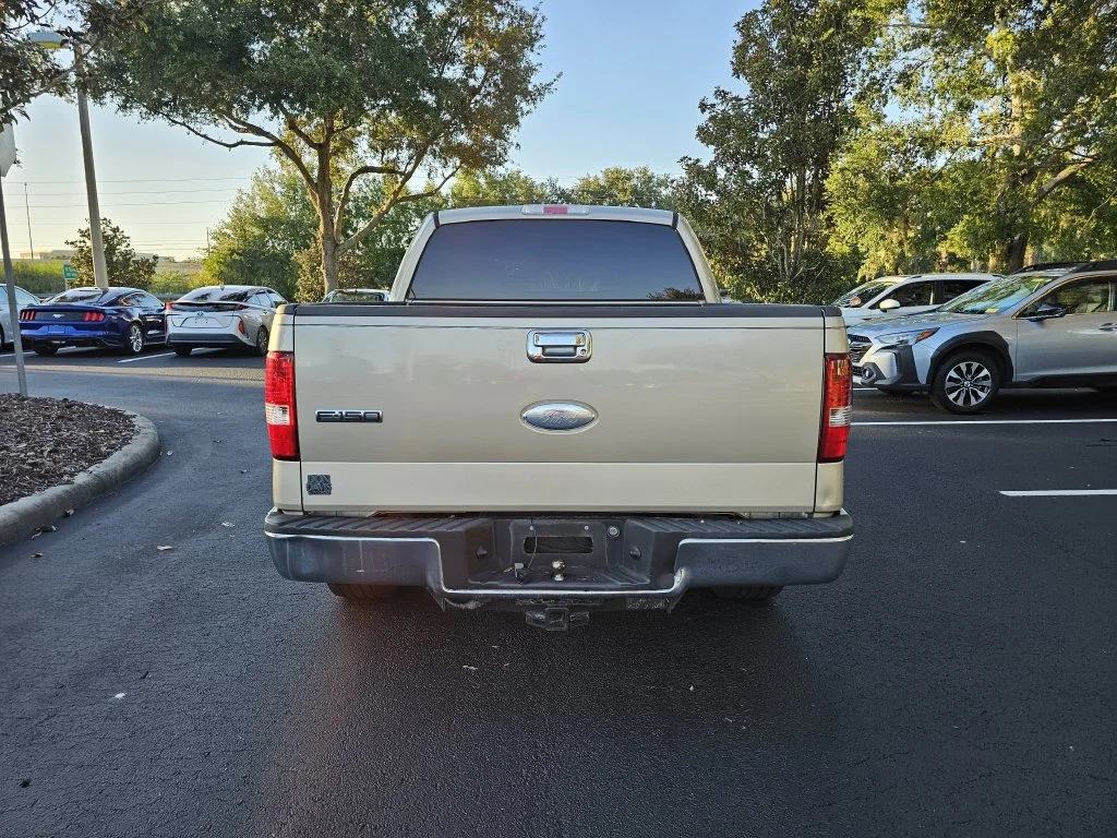 Used 2008 Beige Ford  image 4