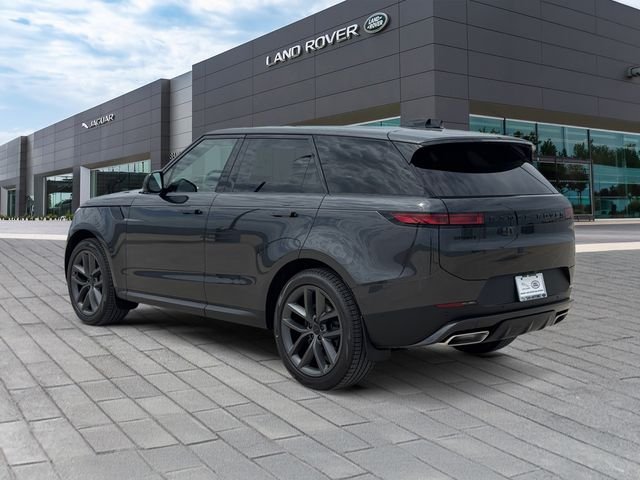 New 2026 Carpathian Grey Land Rover SE image 3