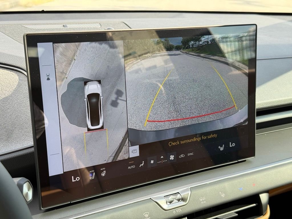 New 2026 Cloudburst Gray Lexus ES 350e LUXURY image 4