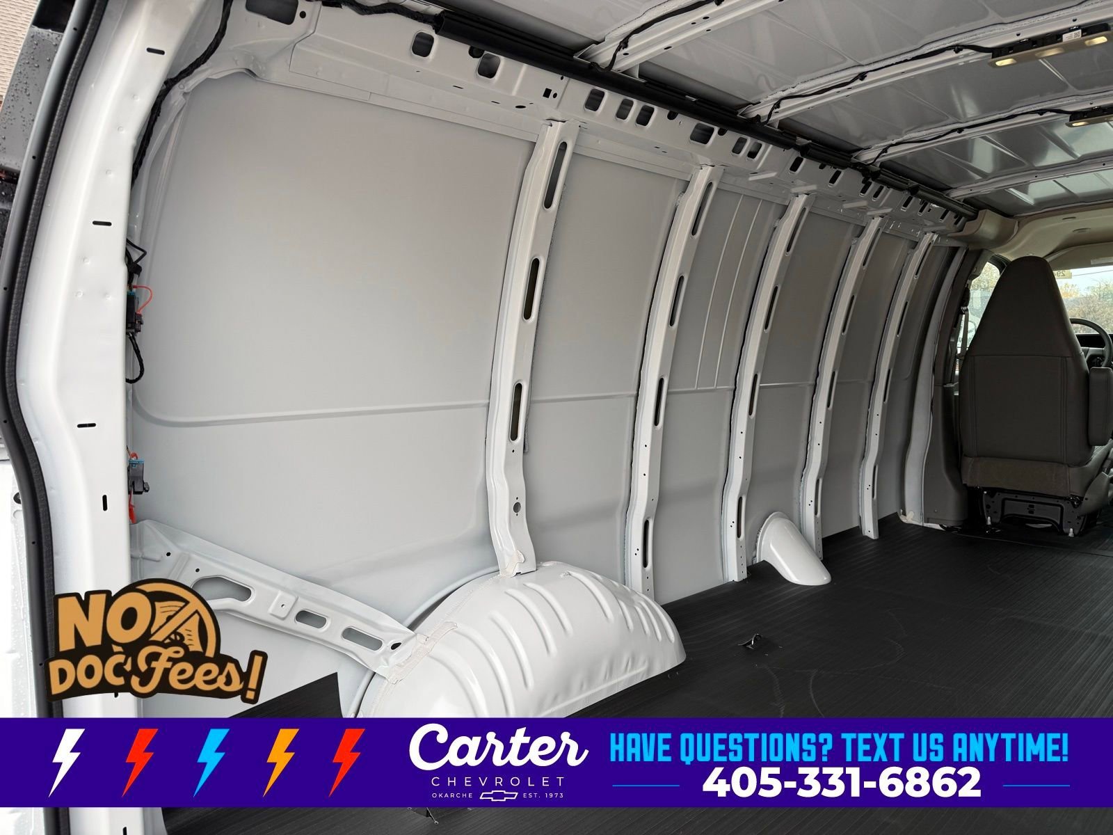 2025 Chevrolet Express Cargo Work Van - Photo 29