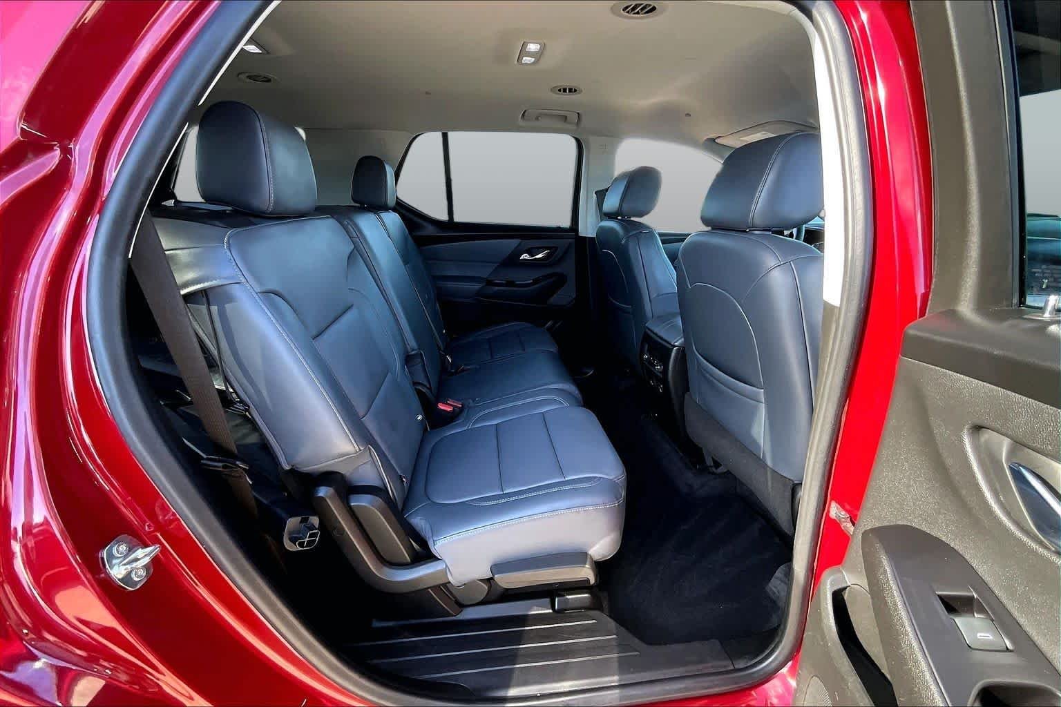 Used 2020 Cajun Red Tintcoat Chevrolet LT Leather image 17