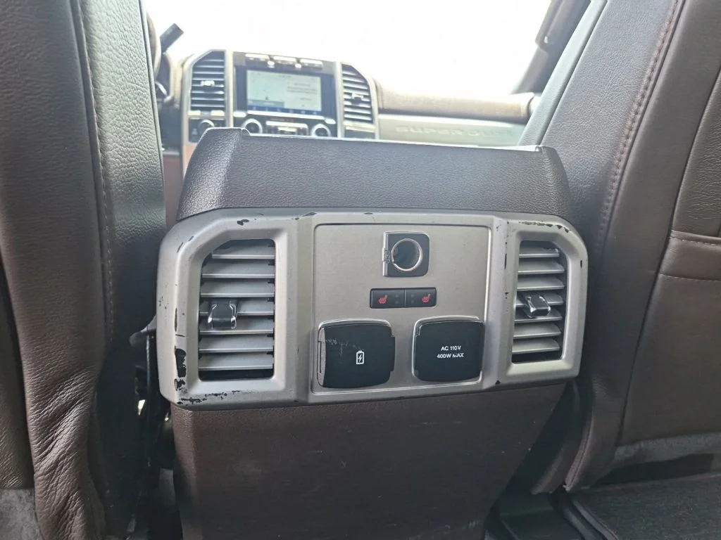 Used 2020 Agate Black Metallic Ford King Ranch image 29
