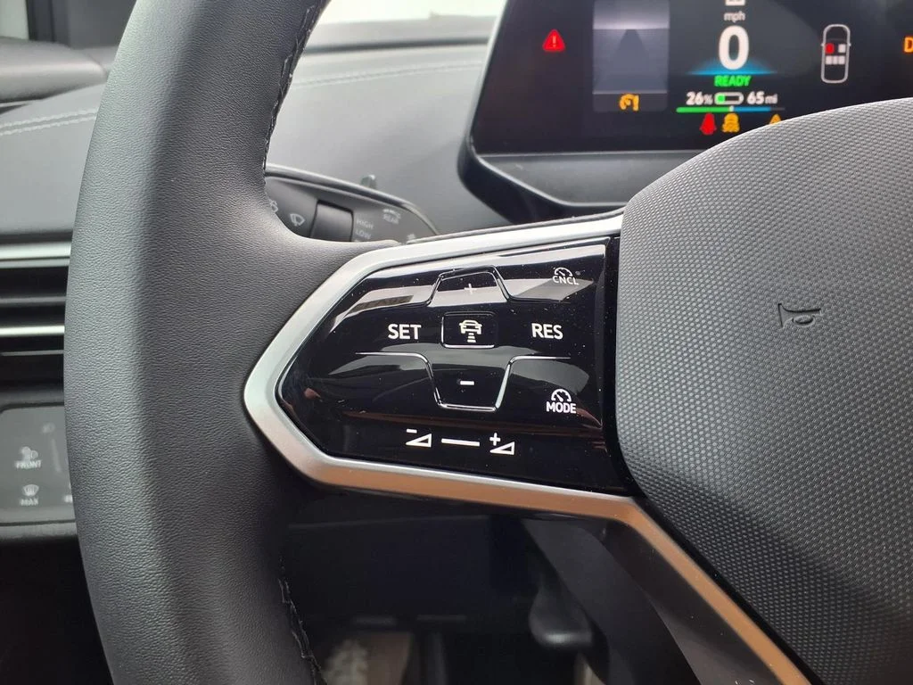 New 2026 Opal White Pearl Volkswagen Pro S image 13