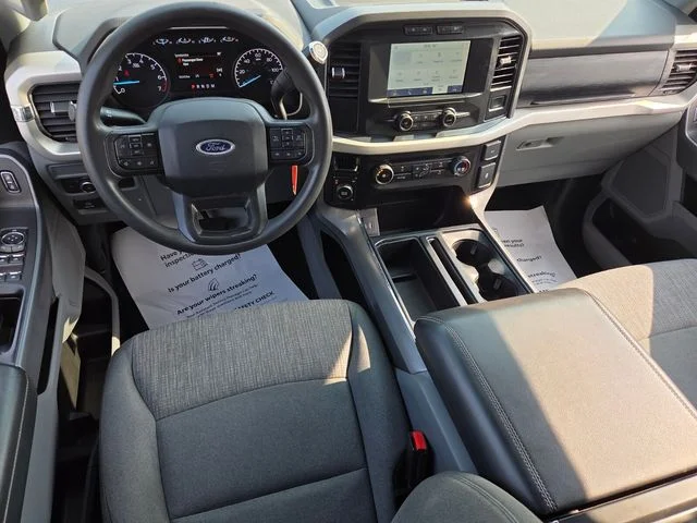 Used 2021 Black Ford XLT image 9
